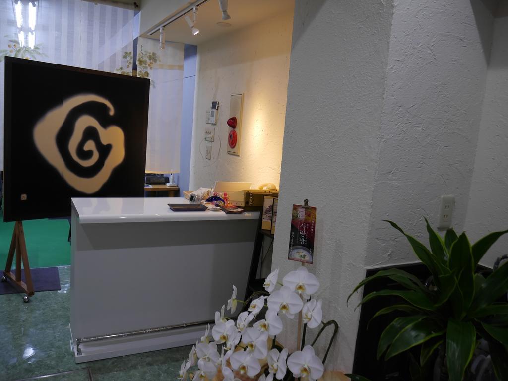 Hotel Sarangbang Kioto Zewnętrze zdjęcie